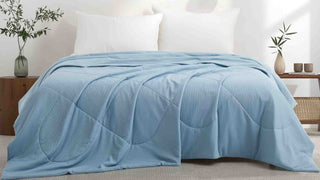 Stay Cool and Stylish All Summer Long with Puredown’s Cooling Down Alternative Dual-Side Reversible Waffle Comforter