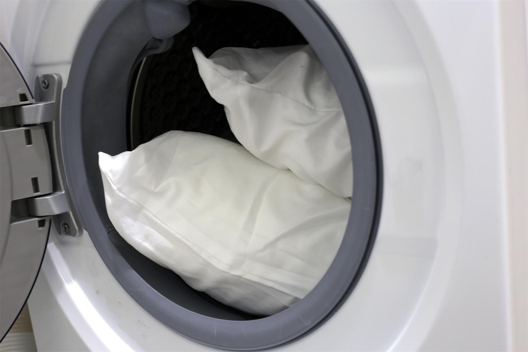 How to Wash a Down Feather Pillow: Care Tips for Spring/Summer – Puredown (Figure) Analysis of How to Wash a Down Feather Pillow: Care Tips for Spring/Summer – Puredown