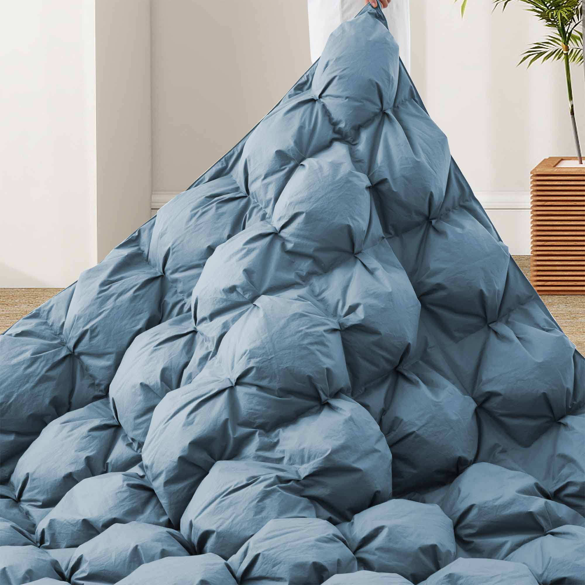 The organic cotton fabric cover comforter is brushed in the serene tones of Castle Blue. Bring an elevated level of warmth and fluffy comfort to your abode with this perfect weight comforter for a relaxing sleep experience.
