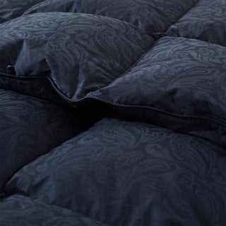 The comforter covers for down comforter are bedecked with intricate and timeless Paisley patterns in black. The premium goose feather comforter, in its sophisticated Paisley Black details, adds a level of sophisticated class to any room for a peaceful sleep experience.