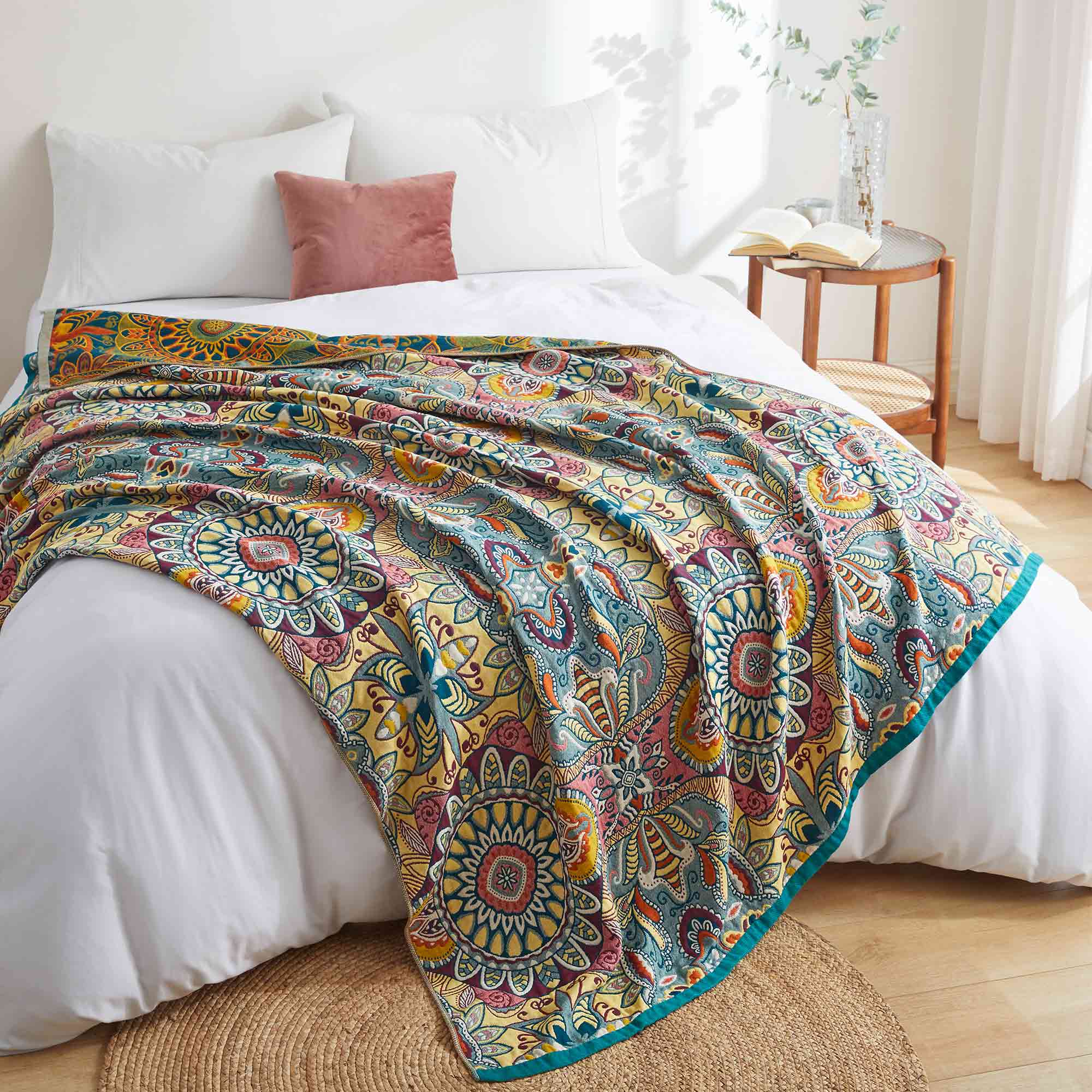 The beautiful blanket for your couch comes in the colorful shades and patterns of sunflowers. Welcome mirth and happiness to your living space with this bed throw blanket in Sunflower style.