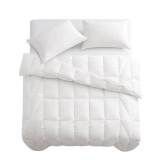 The white down comforter is enveloped in the subtle hues of white. Add a blissful holiday season cheer to the elegant style of your modern bedroom design with this white color down comforter.
