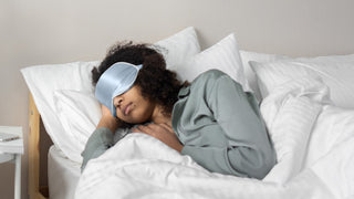 Sleeping Accessories You Can Trust: Silk Sleep Eyemask