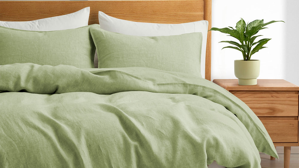 Choosing the Perfect Pillow Accessory Pillowcases vs. Pillow Shams