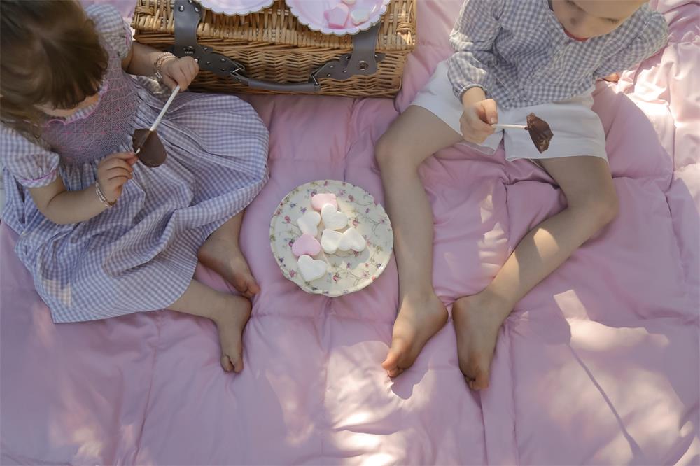 Refresh Your Bedroom for the Season With the Puredown Bedding Range