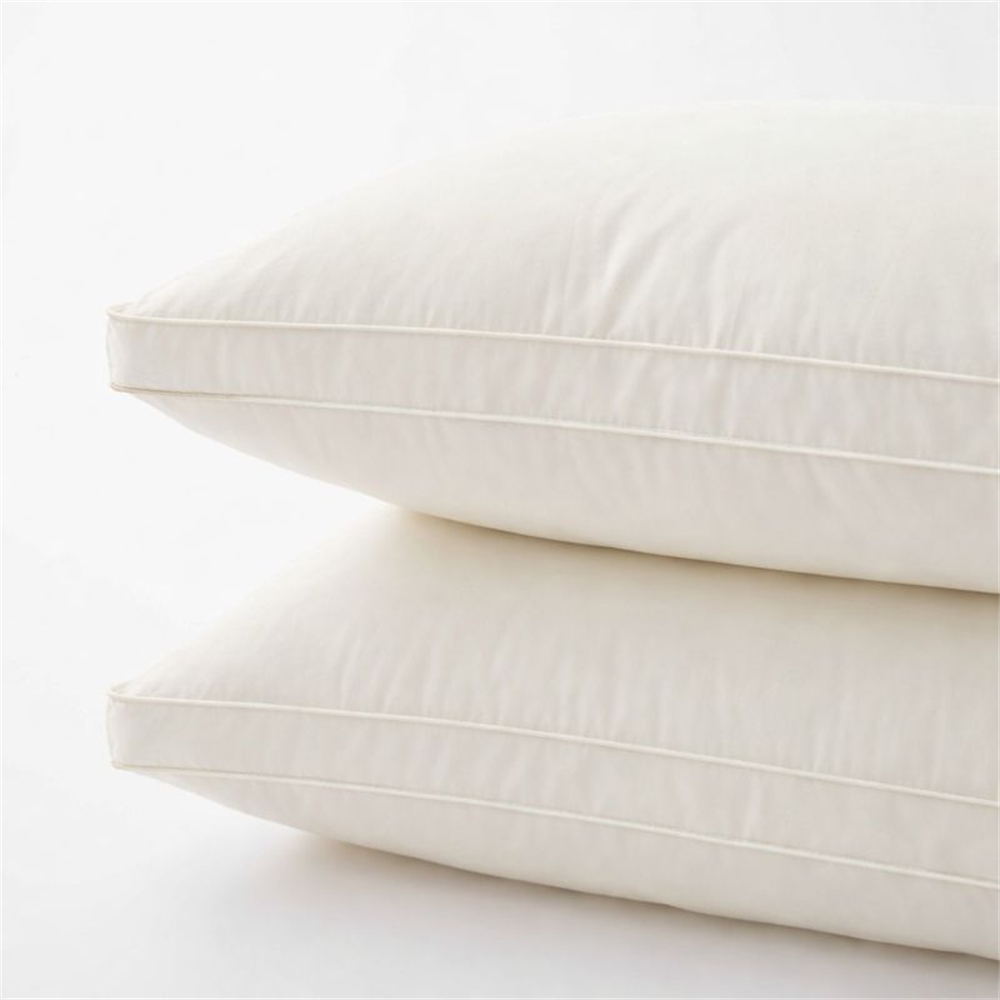 Engineered in Japan to deliver superior sleep comfort and an elevated loft, this pillow is thoughtfully designed to promote optimal spinal alignment and provide ample neck support. It’s an ideal choice for side sleepers, effectively reducing pressure points for enhanced comfort throughout the night.
