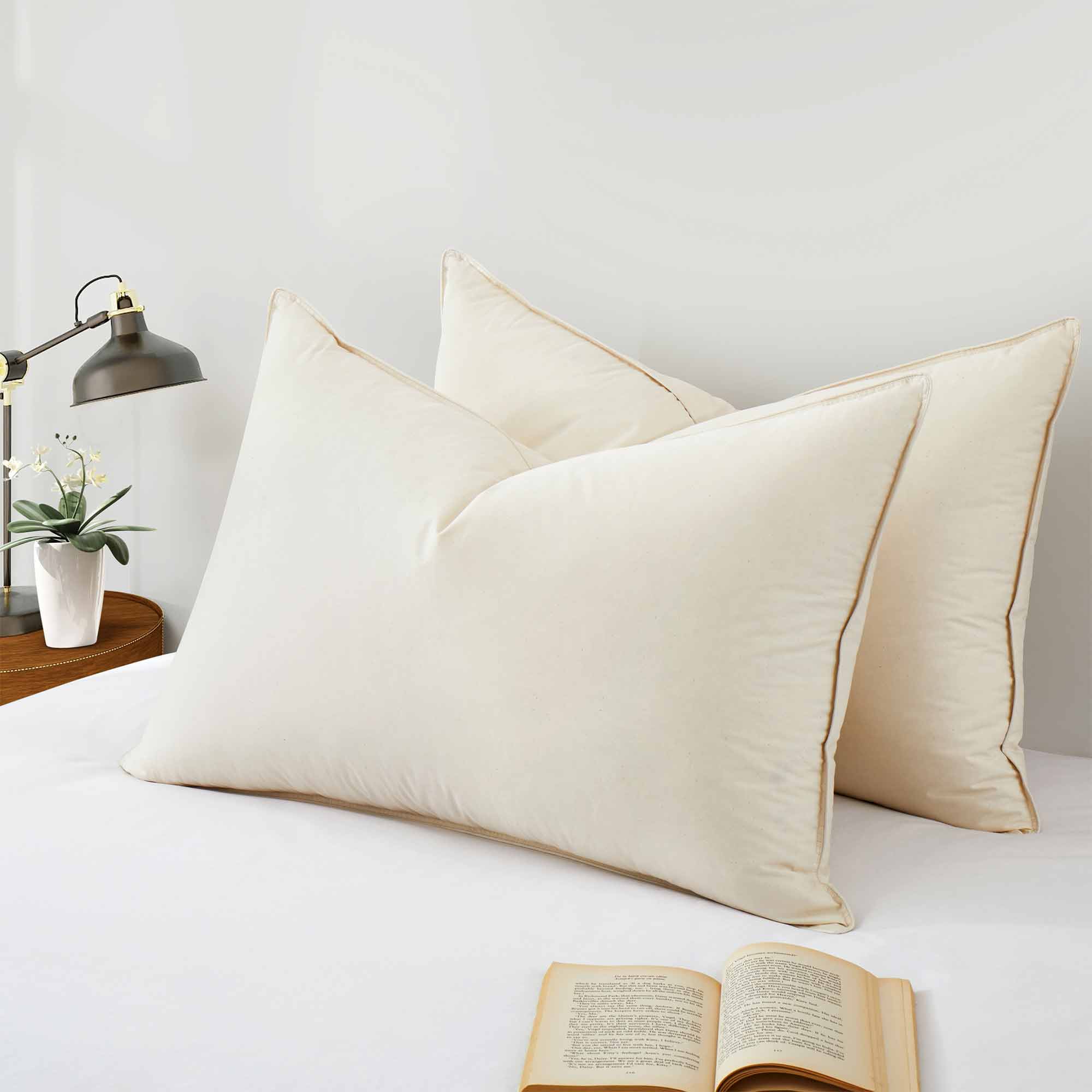 This medium-firm pillow, proudly made in Germany, offers classic flat support, catering to individuals who favor a more understated pillow height. It is particularly well-suited for back and stomach sleepers, offering a gentle and snug sleep experience.