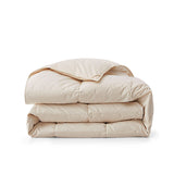 The down feather comforter is covered in solid colors of soft beige or hues of off-white that give it a crisp appearance. Bring natural light to your bedding space and turn it into a cozy spot, while you enjoy the natural feeling of cottony softness with this off white feather comforter.