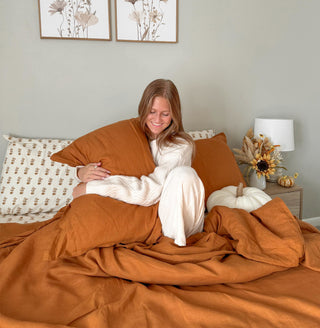 puredown Lot de 2 oreillers en duvet d'oie avec 2 protections extérieures,  tissu en coton, blanc, taille standard/queen : : Maison