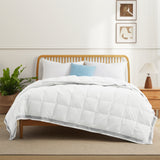 Luxurious Lightweight Cooling Down Bed Blanket, Summer Breathable Comforter for Hot Sleeper