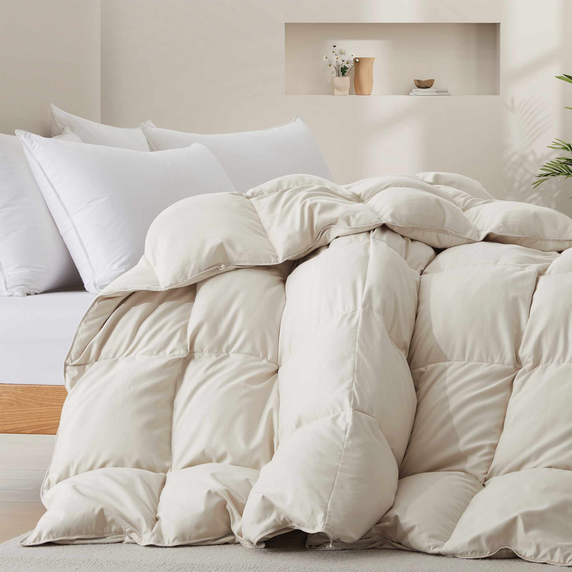 The feather goose down comforters are covered in the subtle touch of cream hues. Bring lavish comfort to your personal space with these feather goose down comforters.