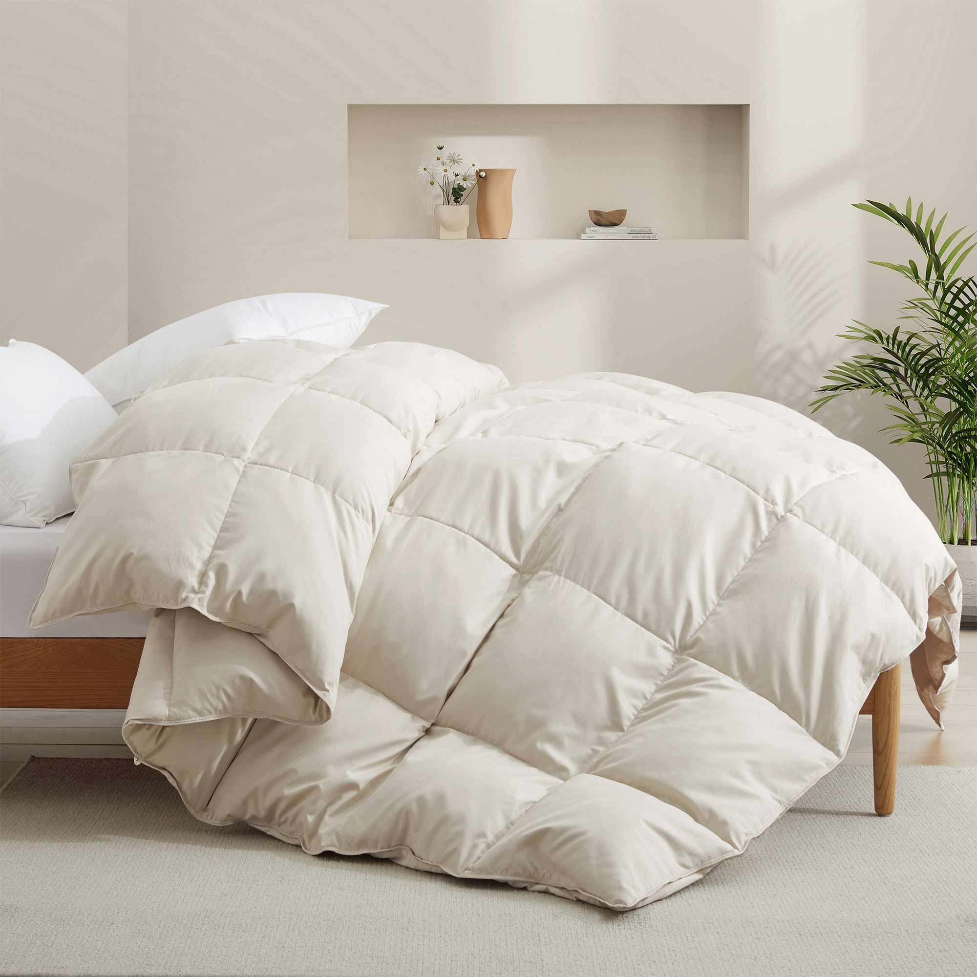 The feather goose down comforters are covered in the subtle touch of cream hues. Bring lavish comfort to your personal space with these feather goose down comforters.