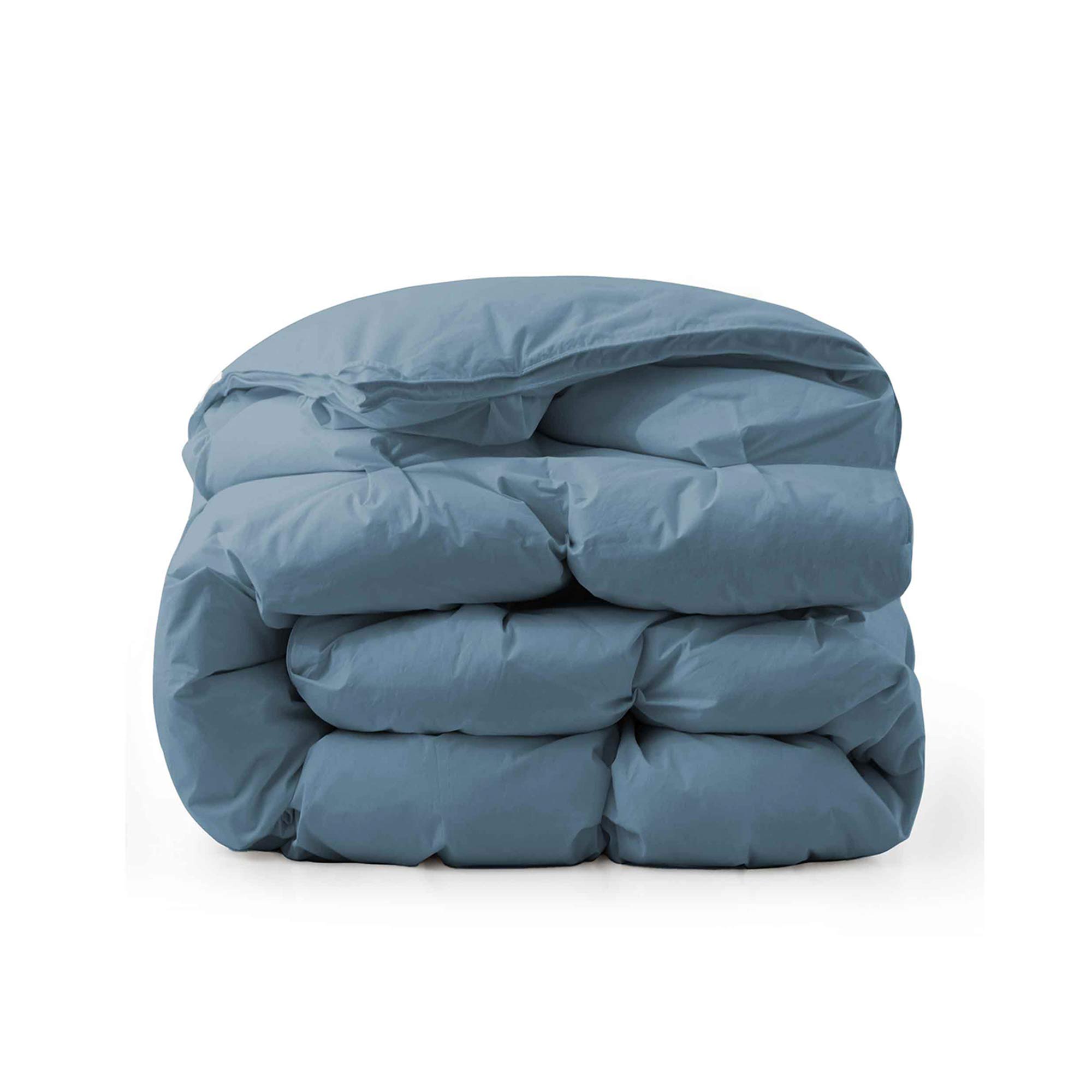 The organic cotton fabric cover comforter is brushed in the serene tones of Castle Blue. Bring an elevated level of warmth and fluffy comfort to your abode with this perfect weight comforter for a relaxing sleep experience.