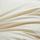 This medium-firm pillow offers classic flat support, catering to individuals who favor a more understated pillow height. It is particularly well-suited for back and stomach sleepers, offering a gentle and snug sleep experience.