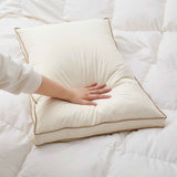 Engineered to deliver superior sleep comfort and an elevated loft, this comfortable pillow is thoughtfully designed to ensure optimal spinal alignment and offers plenty of neck support. It is an ideal pillow choice for side sleepers, effectively reducing pressure points to enhance comfort during sleep.