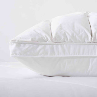 The perfect pillow is brushed in the serene tones of white. Add a dash of summer delight to your room with these luxury down goose feather pillows in white.