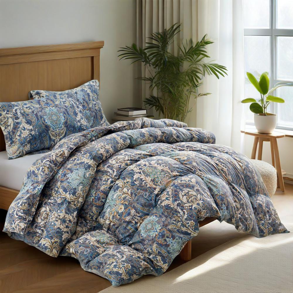 The Paisley pattern, inspired by the Tree of Life, symbolizes good luck and prosperity, while also bringing a subtle elegance to your bedroom.