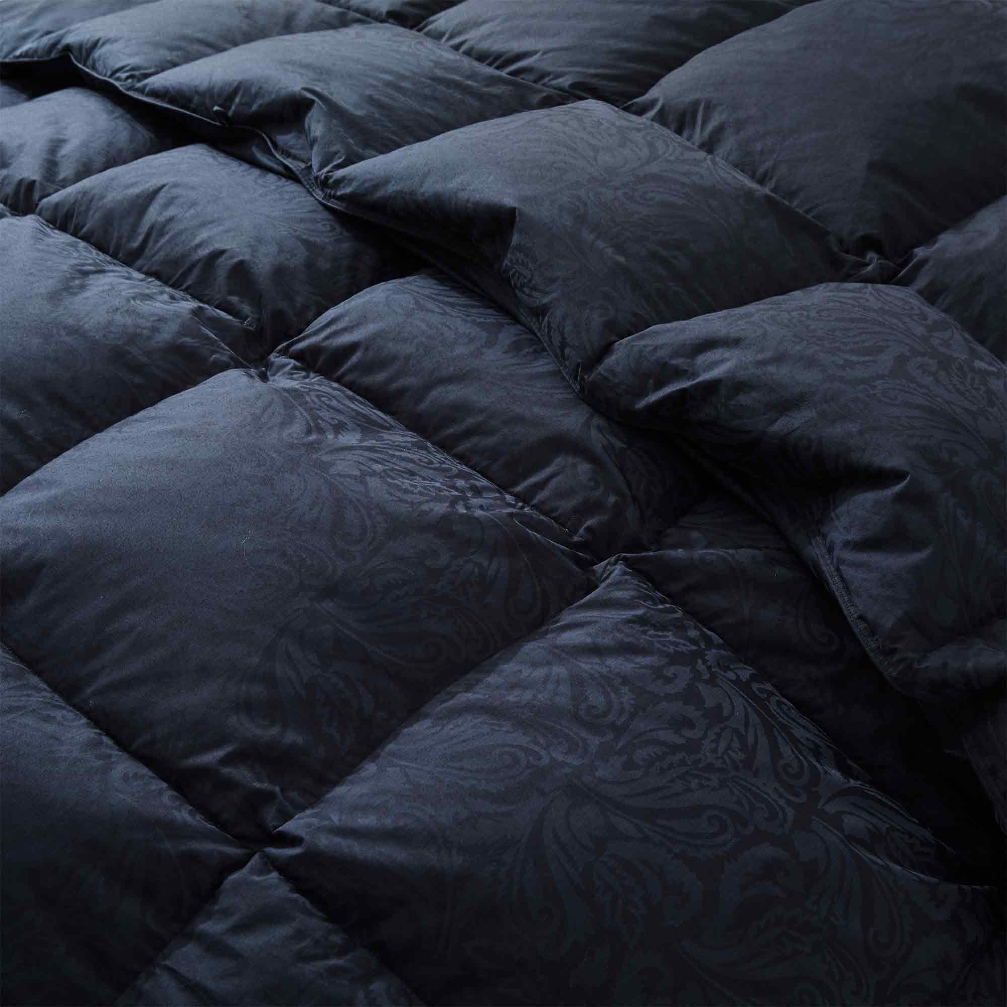 The comforter covers for down comforter are bedecked with intricate and timeless Paisley patterns in black. The premium goose feather comforter, in its sophisticated Paisley Black details, adds a level of sophisticated class to any room for a peaceful sleep experience.
