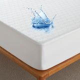 The down alternative mattress pad is enveloped in soothing hues of white. Sprinkle some freshness and plush comfort to your bedding ensemble with this white mattress pad.