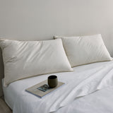 Engineered to deliver superior sleep comfort and an elevated loft, this comfortable pillow is thoughtfully designed to ensure optimal spinal alignment and offers plenty of neck support. It is an ideal pillow choice for side sleepers, effectively reducing pressure points to enhance comfort during sleep.
