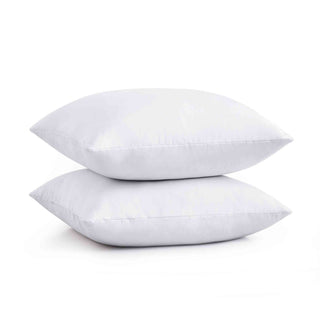 White tones envelop these feather down pillows, providing a calming effect. Style this nice pillow insert with a decorative pillow cover and create a serene ambiance.