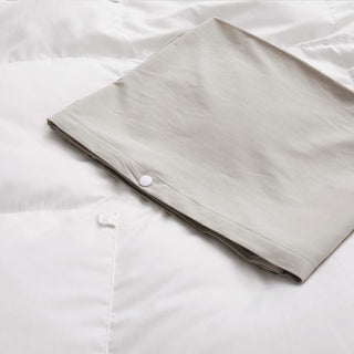 The affordable duvet cover set is enveloped in solid white hues. Bring comfort classics and elegant style to your bedding collection with this white cover down comforter.